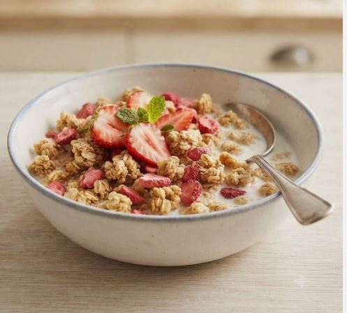 Jordans Country Crisp Strawberry Crunchy Oat Clusters 6 x 400g Bulk Pack - Image 5