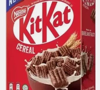 Nestlé KitKat Milk Chocolate Breakfast Cereal 7x 330g Pack