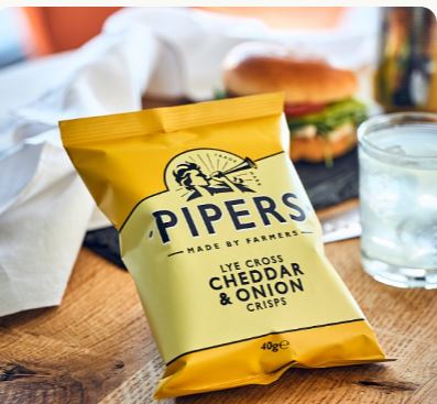 Pipers Wyke Cheddar & Onion Crisps 24 x 40g Pack - Image 3